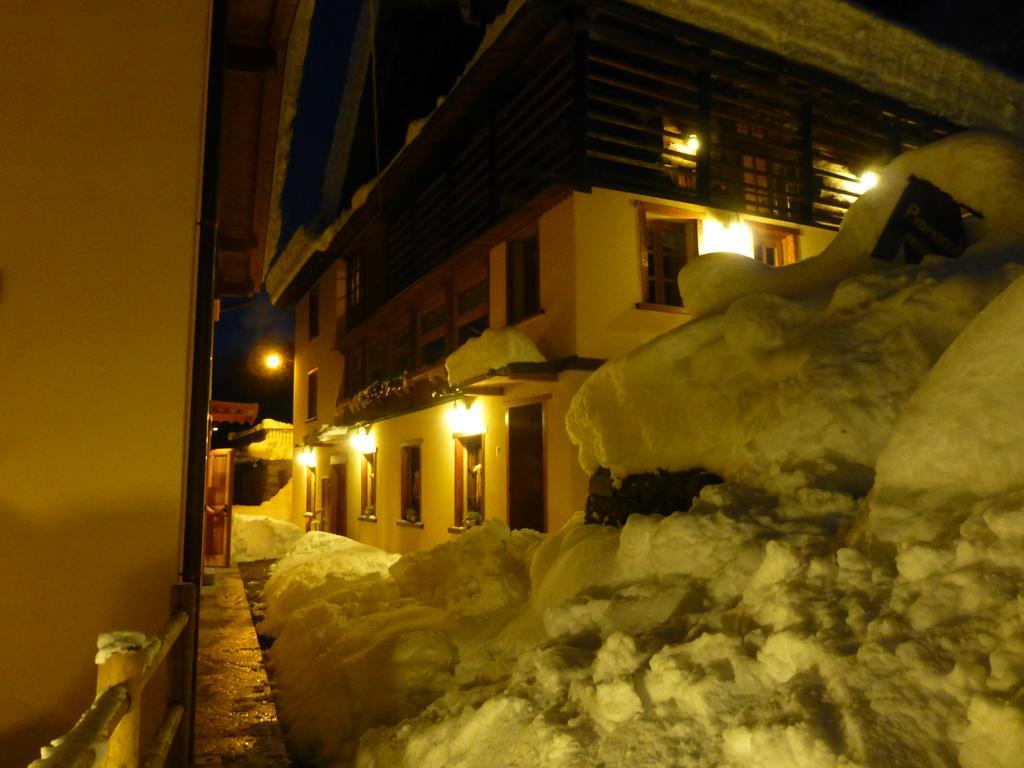 Casa Walser Hotel Riva Valdobbia Esterno foto